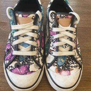 Vintage Coach size 7 1/2 women’s butterfly sneakers.